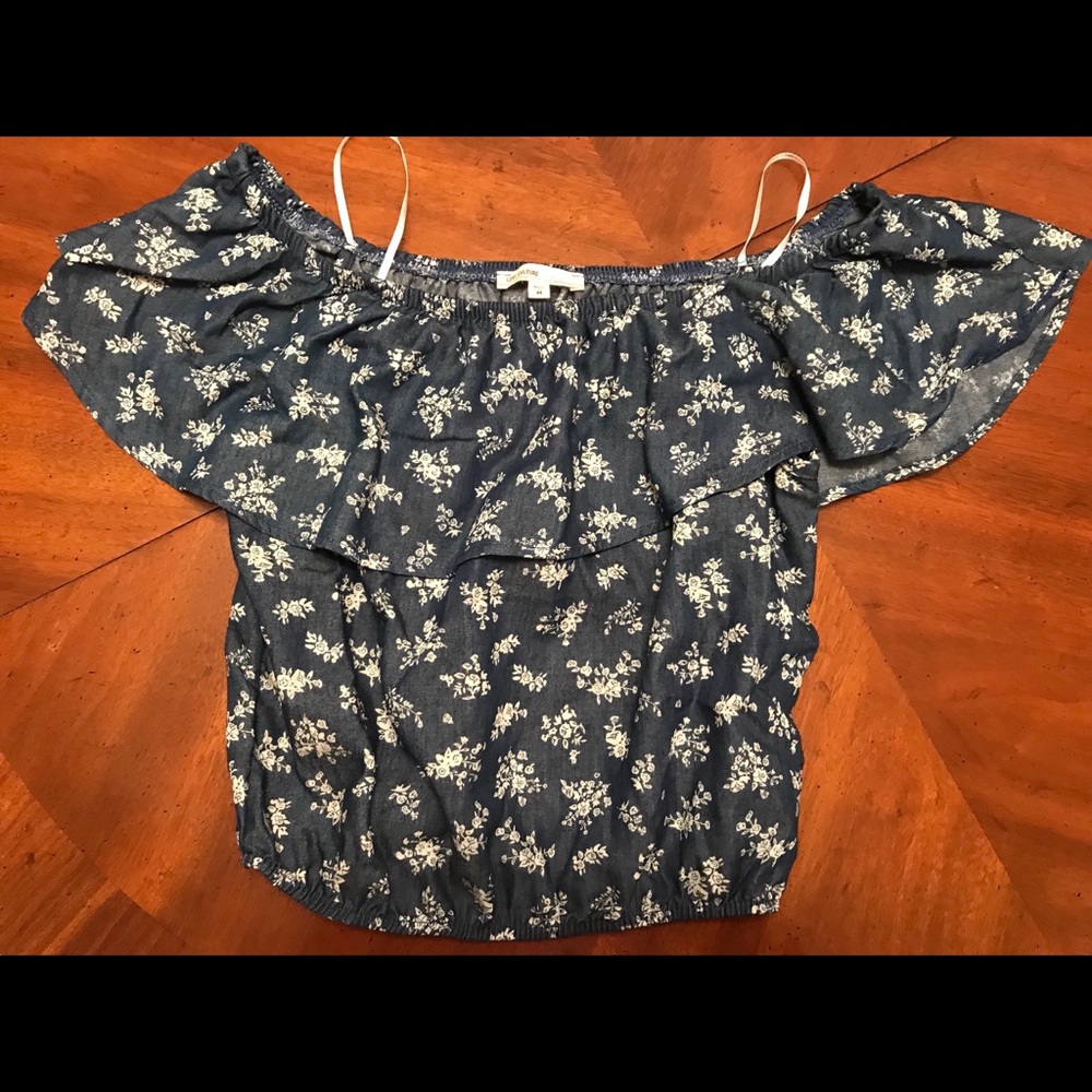Women’s Medium Off The Shoulder Navy Blue Crop Top